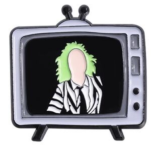 Green-Haired Ghost in Retro TV Enamel Pin – Spooky Striped Suit Design